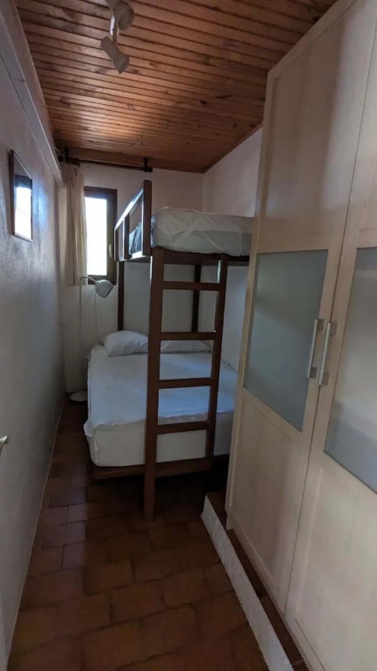 Allocigale_Grillons_chambre_bunkbeds.jpg